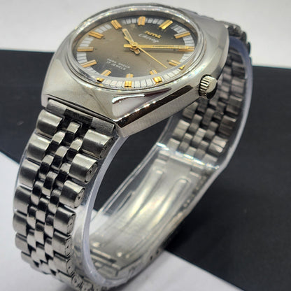 Vintage Original HMT Chirag Hand Winding 17 Jewels Green/Golden Face Silver Bracelet Men's Wrist Watch F44