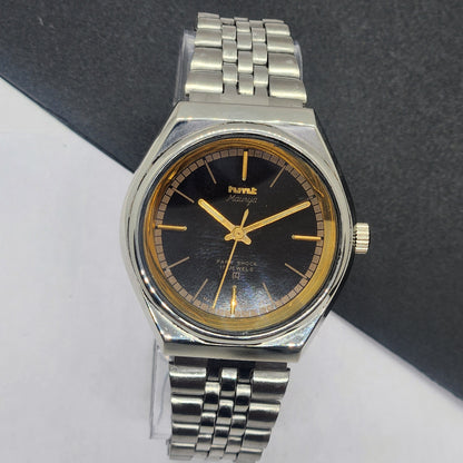 Vintage Original HMT Murya Hand Winding 17 Jewels Black Face Silver Bracelet Men's Wrist Watch F47