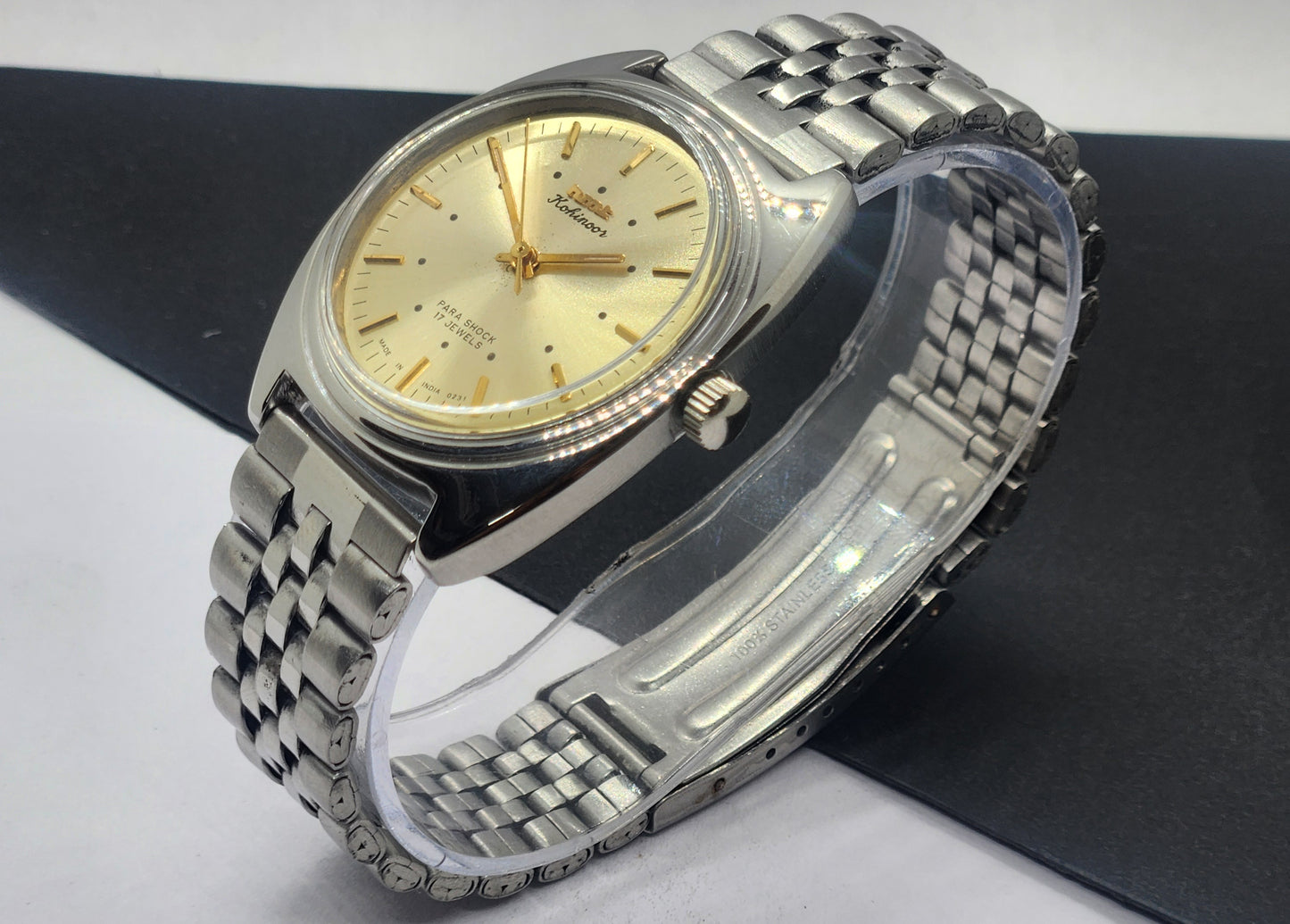 Vintage Original HMT Kohinoor Hand Winding 17 Jewels Golden Face Silver Bracelet Men's Wrist Watch F49