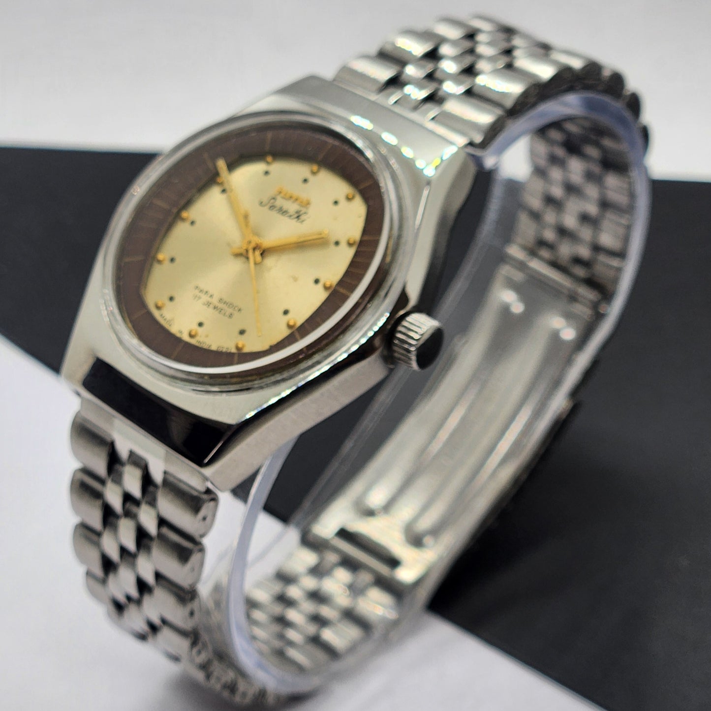 Vintage Original HMT Sarathi Hand Winding 17 Jewels Golden Face Silver Bracelet Men's Wrist Watch F52