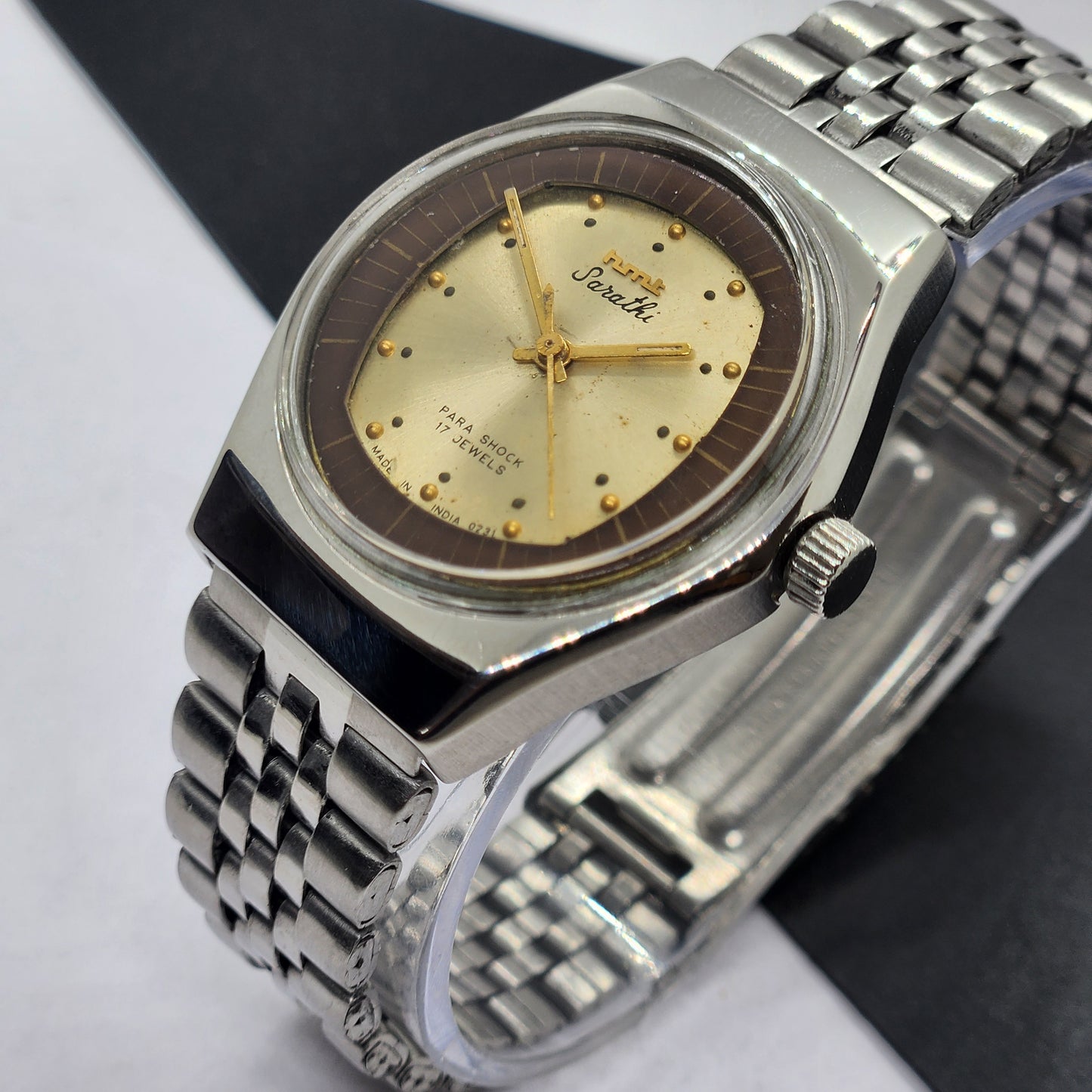 Vintage Original HMT Sarathi Hand Winding 17 Jewels Golden Face Silver Bracelet Men's Wrist Watch F52