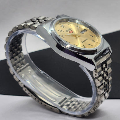 Vintage Mod Seiko 5 Automatic Arabic Golden Face 6309A 17 Jewels Japan Men's Day-Date Wrist Watch F70
