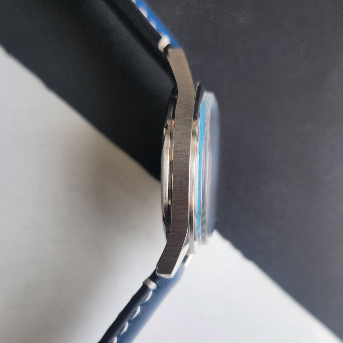 Vintage HMT Janata Urdu Hand Winding 17 Jewels Blue Face Blue Leather Strap Men's Wrist Watch F79
