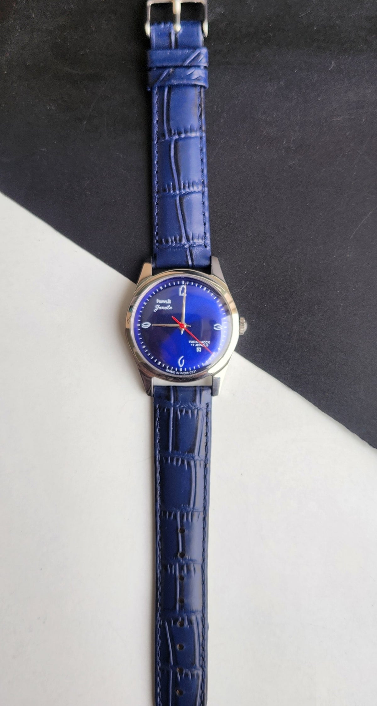 Vintage MOD HMT Janata Hand Winding 17 Jewels Blue Face Blue Croco Leather Strap Men's Wrist Watch F83