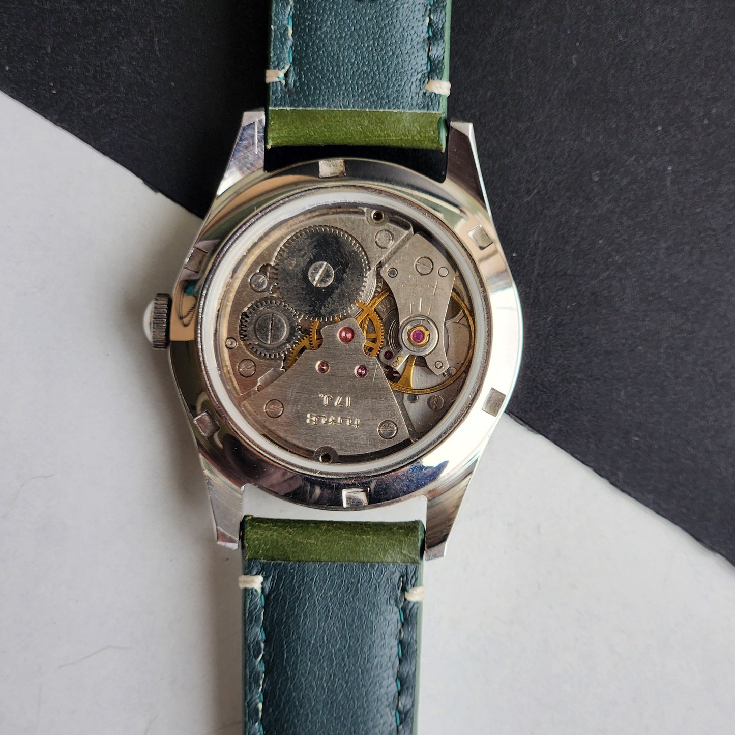 Vintage HMT Jawan Hand Winding 17 Jewels Black Face Green Leather Strap Men's Wrist Watch F84
