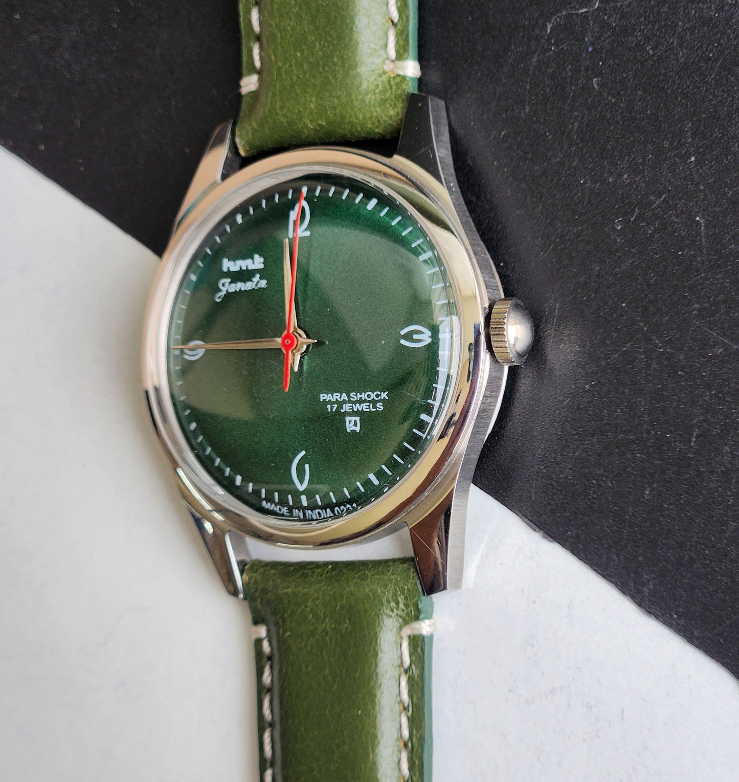 Vintage MOD HMT Janata Hand Winding 17 Jewels Green Face Green Leather Strap Men's Wrist Watch F85