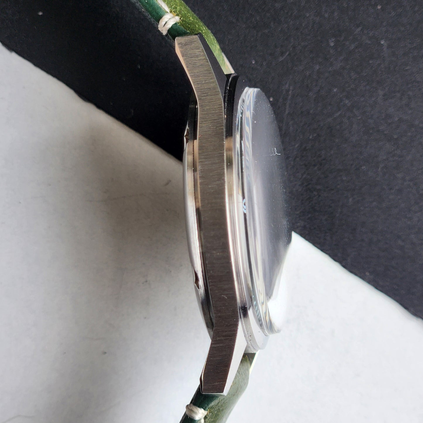 Vintage MOD HMT Janata Hand Winding 17 Jewels Green Face Green Leather Strap Men's Wrist Watch F85