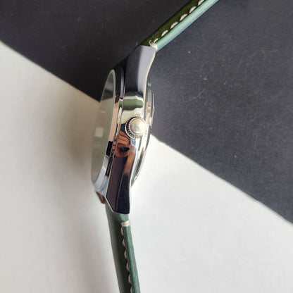 Vintage Mod Seiko 5 Automatic Arabic Green Face 6309A 17 Jewels Brown Leather Strap Day-Date Men's Wrist Watch F94