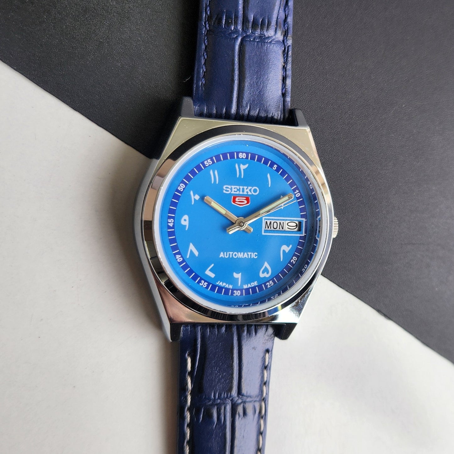 Vintage Mod Seiko 5 Automatic Arabic Blue Face 6309A 17 Jewels Blue Croco Leather Strap Day-Date Wrist Watch F91