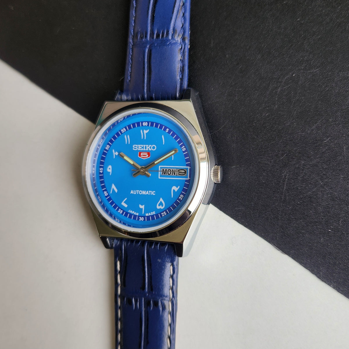 Vintage Mod Seiko 5 Automatic Arabic Blue Face 6309A 17 Jewels Blue Croco Leather Strap Day-Date Wrist Watch F91