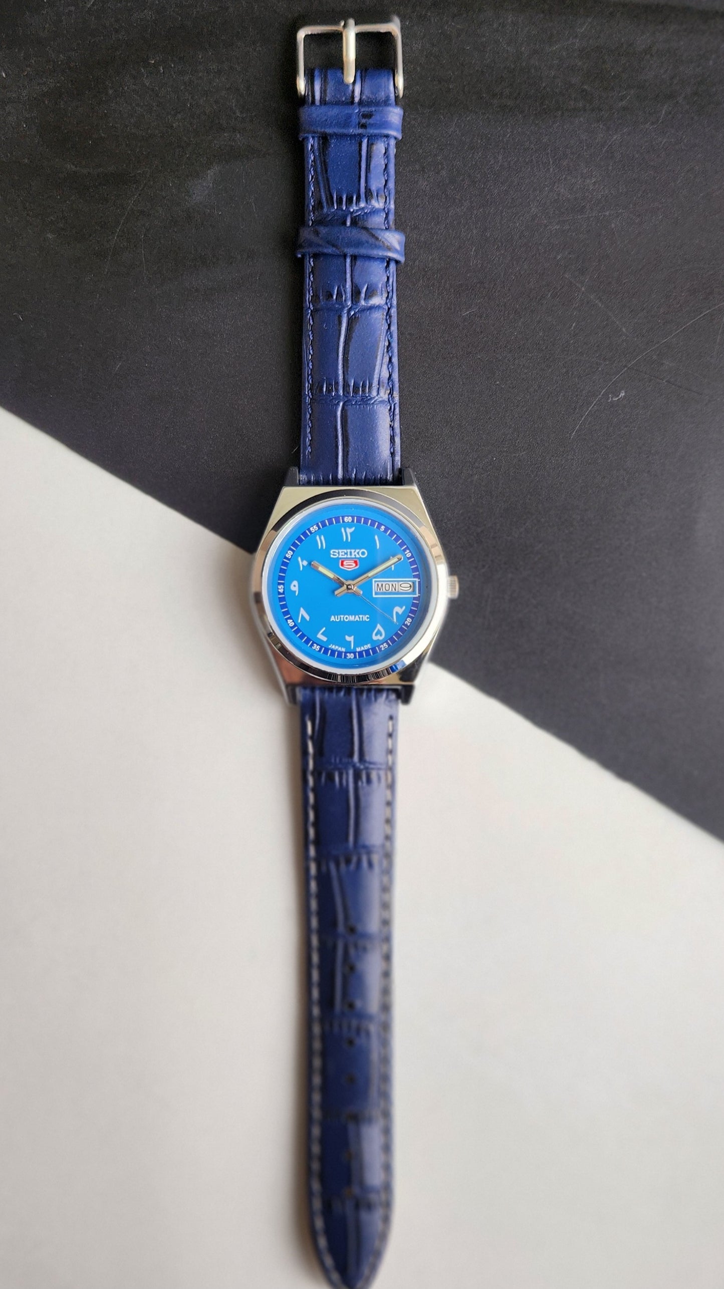 Vintage Mod Seiko 5 Automatic Arabic Blue Face 6309A 17 Jewels Blue Croco Leather Strap Day-Date Wrist Watch F91