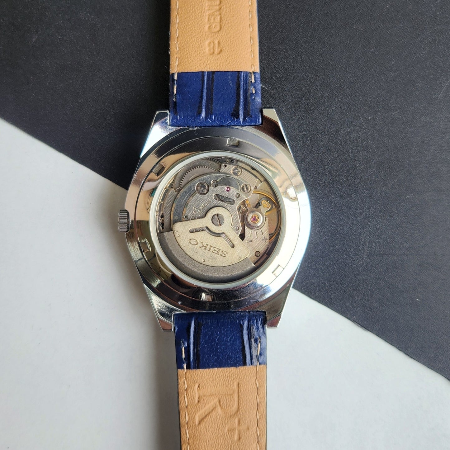 Vintage Mod Seiko 5 Automatic Arabic Blue Face 6309A 17 Jewels Blue Croco Leather Strap Day-Date Wrist Watch F91