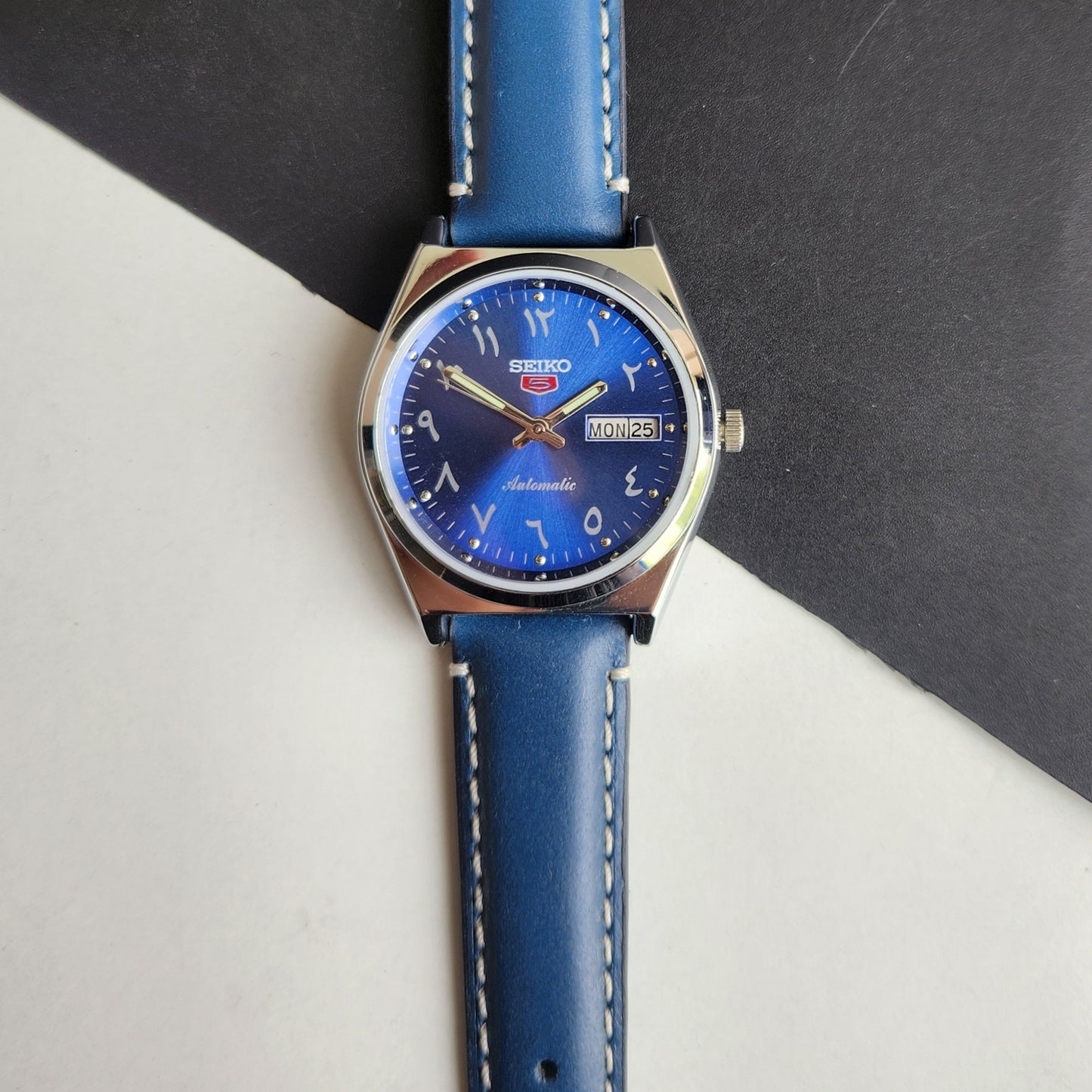 Vintage Mod Seiko 5 Automatic Arabic Blue Face 6309A 17 Jewels Blue Croco Leather Strap Day-Date Men's Wrist Watch F92