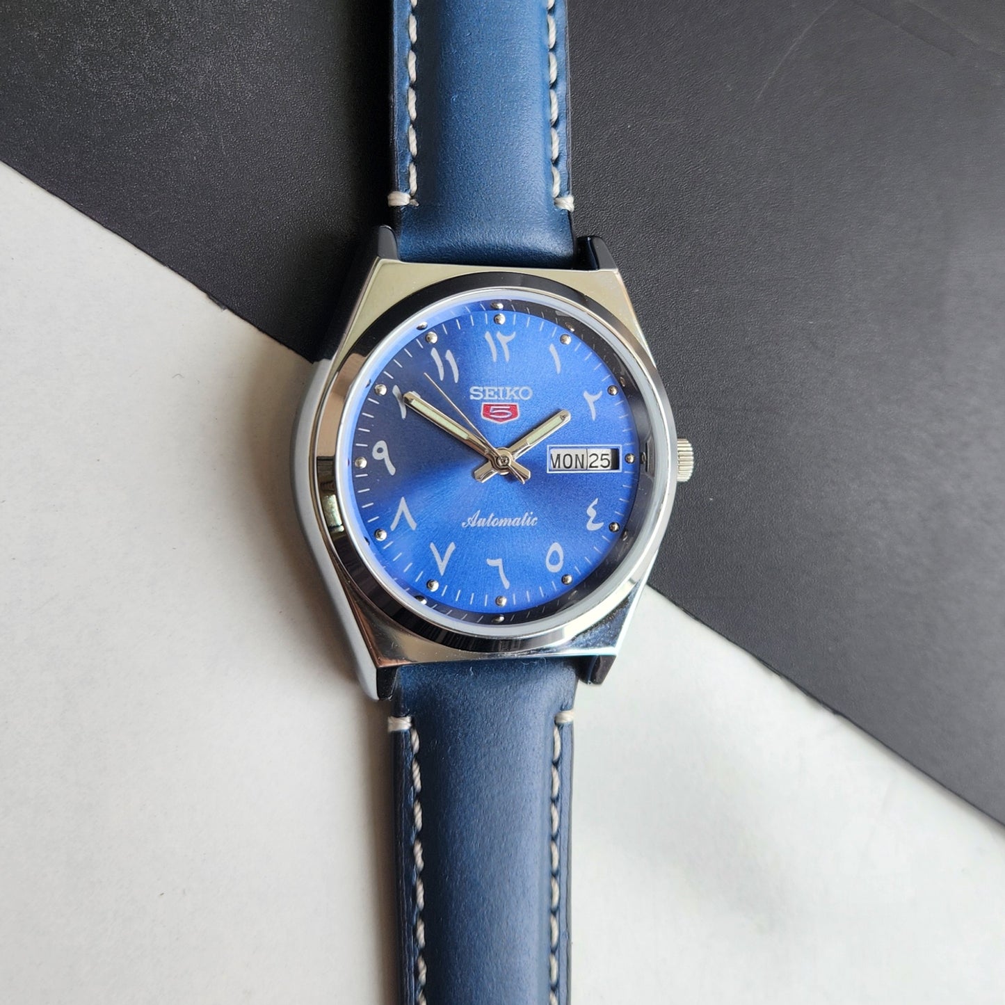 Vintage Mod Seiko 5 Automatic Arabic Blue Face 6309A 17 Jewels Blue Croco Leather Strap Day-Date Men's Wrist Watch F92