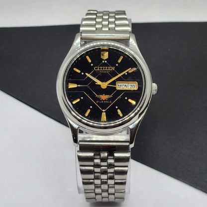 Vintage 1993 Original Citizen Automatic Cal. 8200 Black Face 21 Jewels Day-Date Japanese Men's Wrist Watch EG41