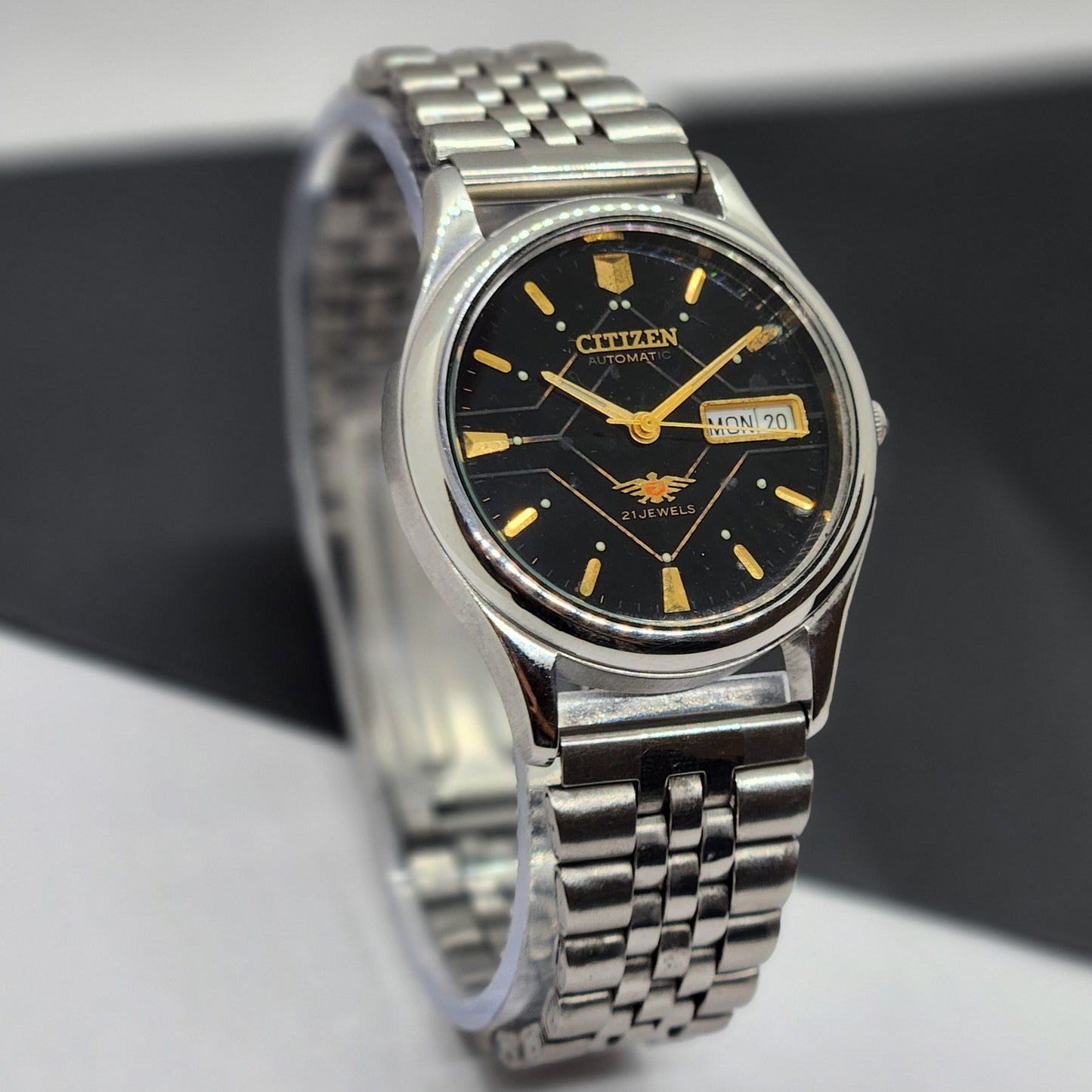 Vintage 1993 Original Citizen Automatic Cal. 8200 Black Face 21 Jewels Day-Date Japanese Men's Wrist Watch EG41