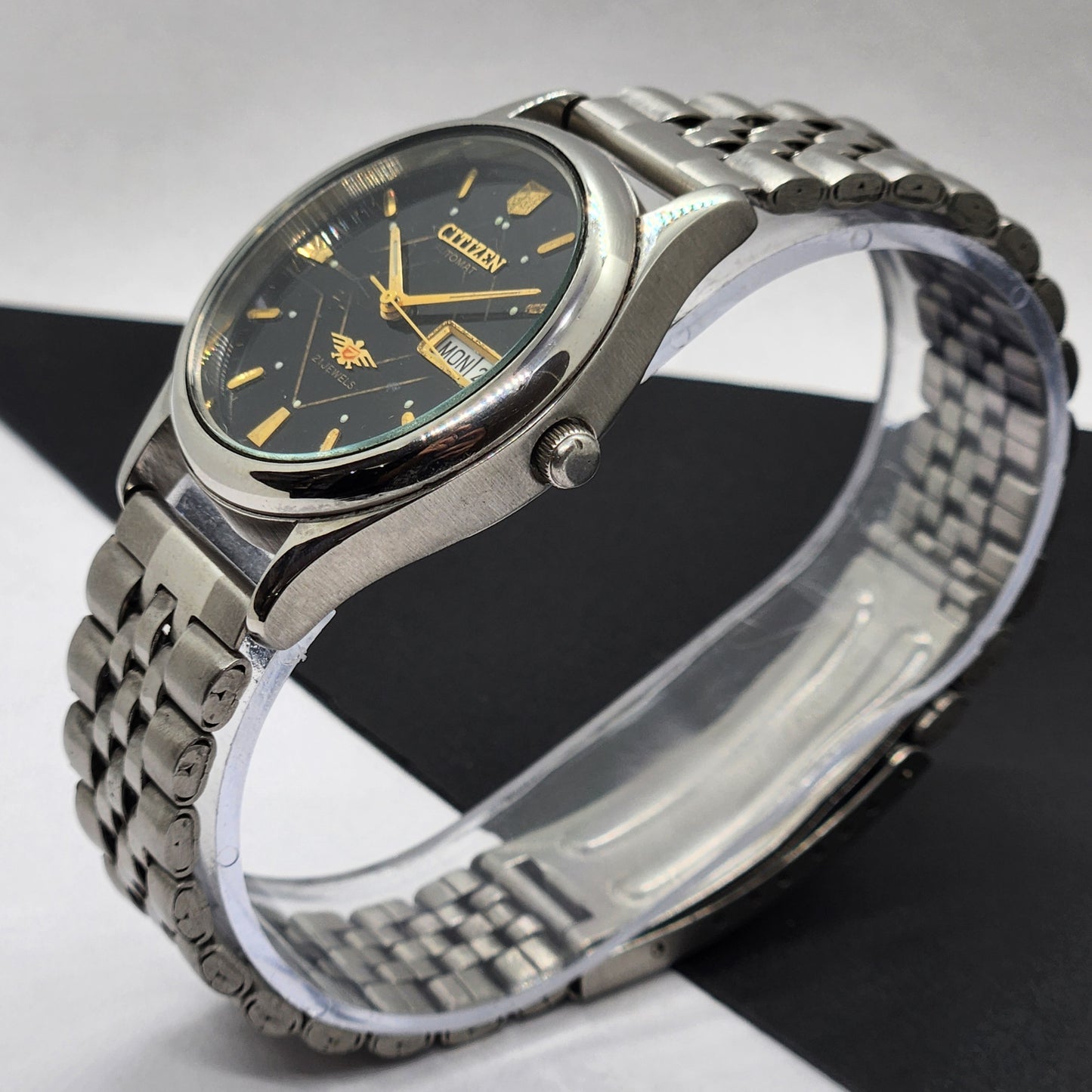 Vintage 1993 Original Citizen Automatic Cal. 8200 Black Face 21 Jewels Day-Date Japanese Men's Wrist Watch EG41