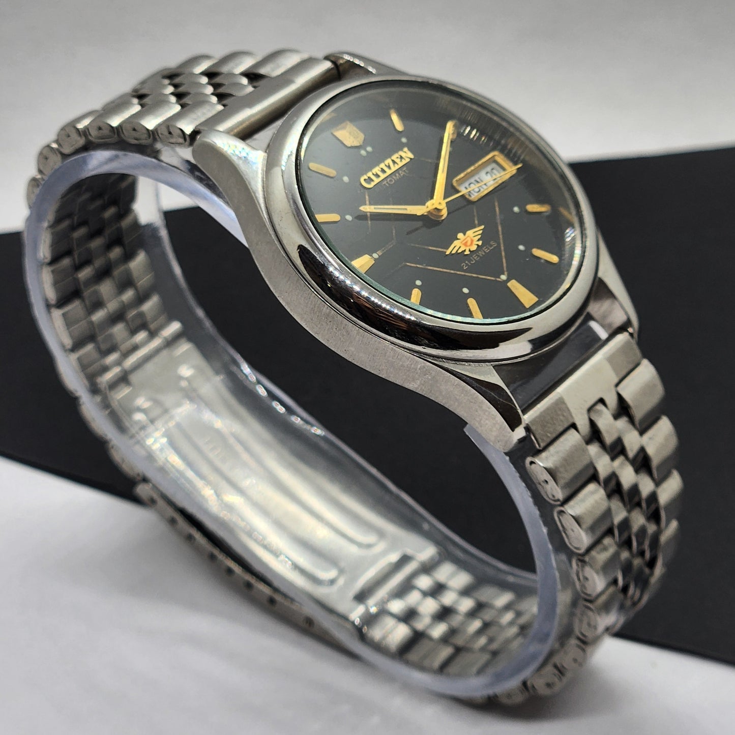 Vintage 1993 Original Citizen Automatic Cal. 8200 Black Face 21 Jewels Day-Date Japanese Men's Wrist Watch EG41