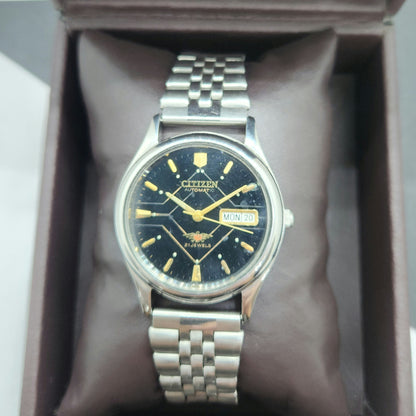 Vintage 1993 Original Citizen Automatic Cal. 8200 Black Face 21 Jewels Day-Date Japanese Men's Wrist Watch EG41