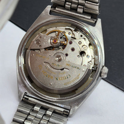 Vintage 1987 Original Citizen Automatic Cal. 8200 Golden Face 21 Jewels Day-Date Japanese Men's Wrist Watch EG45