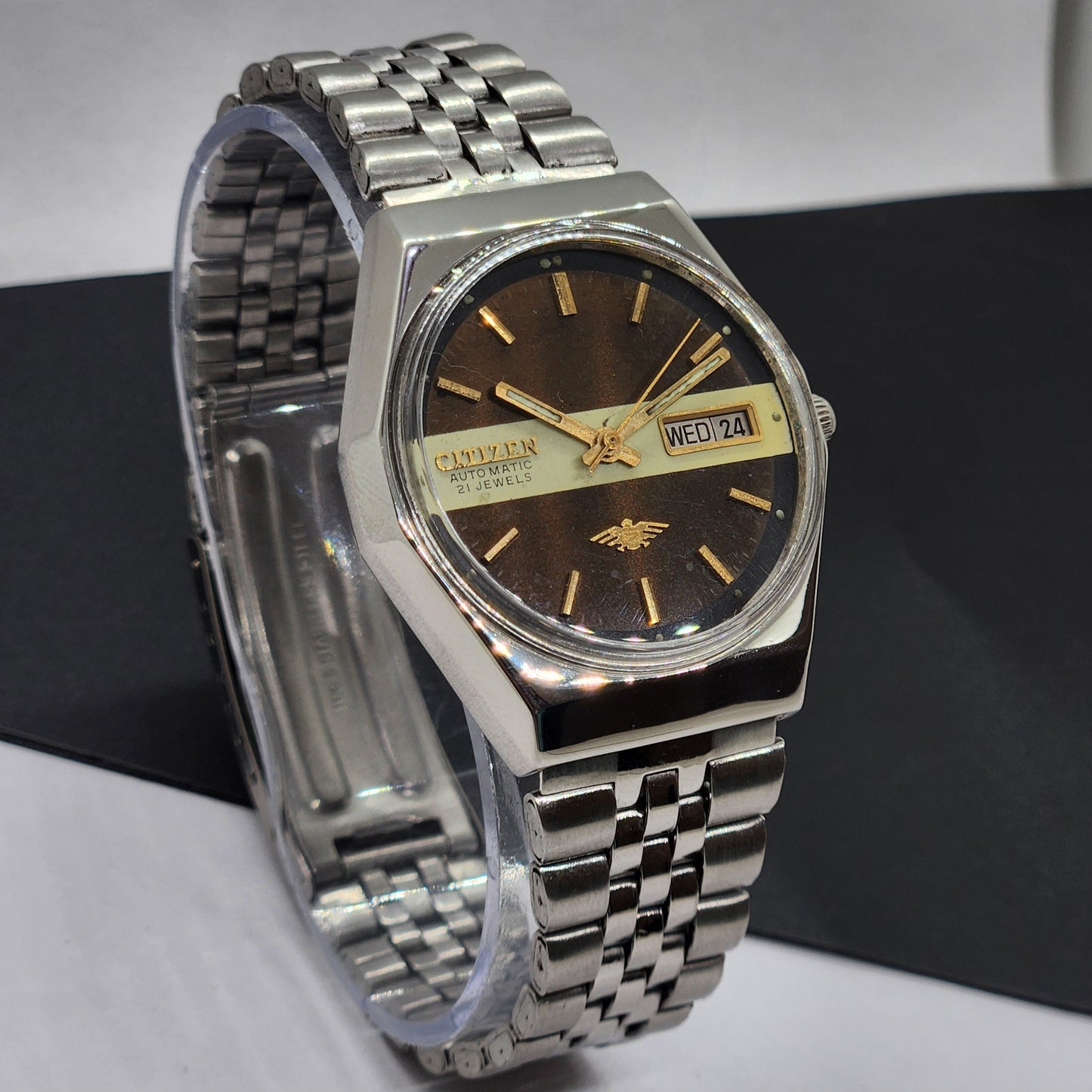Vintage 1980 Original Citizen Automatic Cal. 8200 Brown Face 21 Jewels Day-Date Japanese Men's Wrist Watch EG47