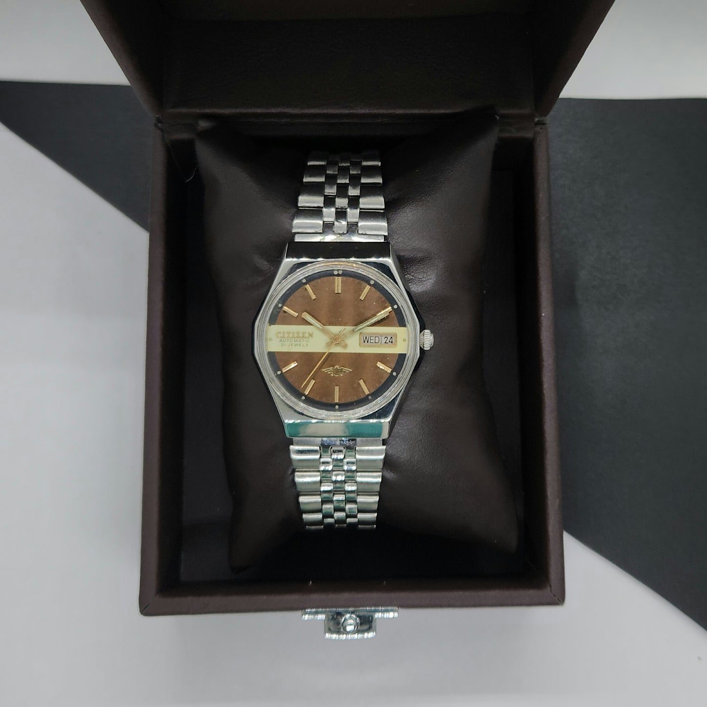 Vintage 1980 Original Citizen Automatic Cal. 8200 Brown Face 21 Jewels Day-Date Japanese Men's Wrist Watch EG47