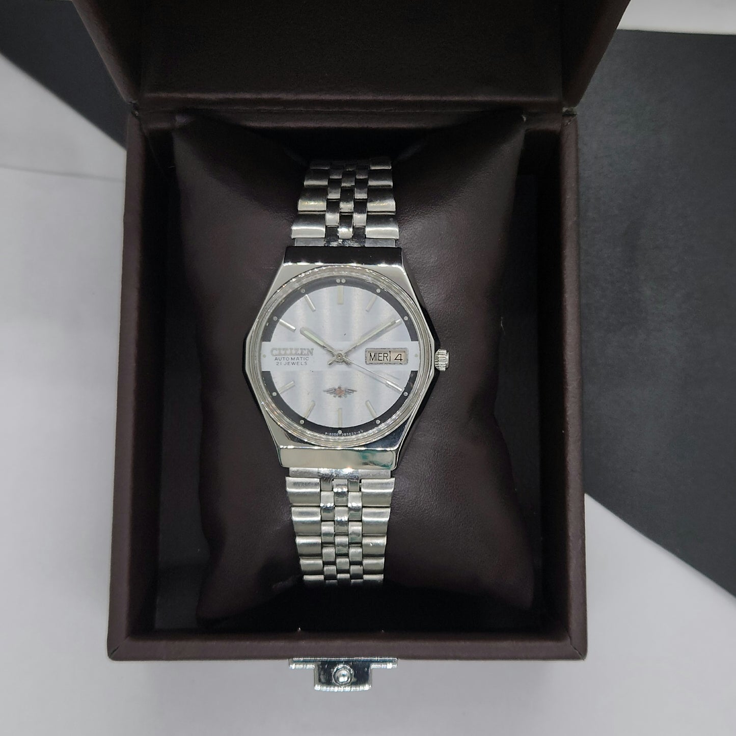 Vintage 1981 Original Citizen Automatic Cal. 8200 Gray Face 21 Jewels Day-Date Japanese Men's Wrist Watch EG53