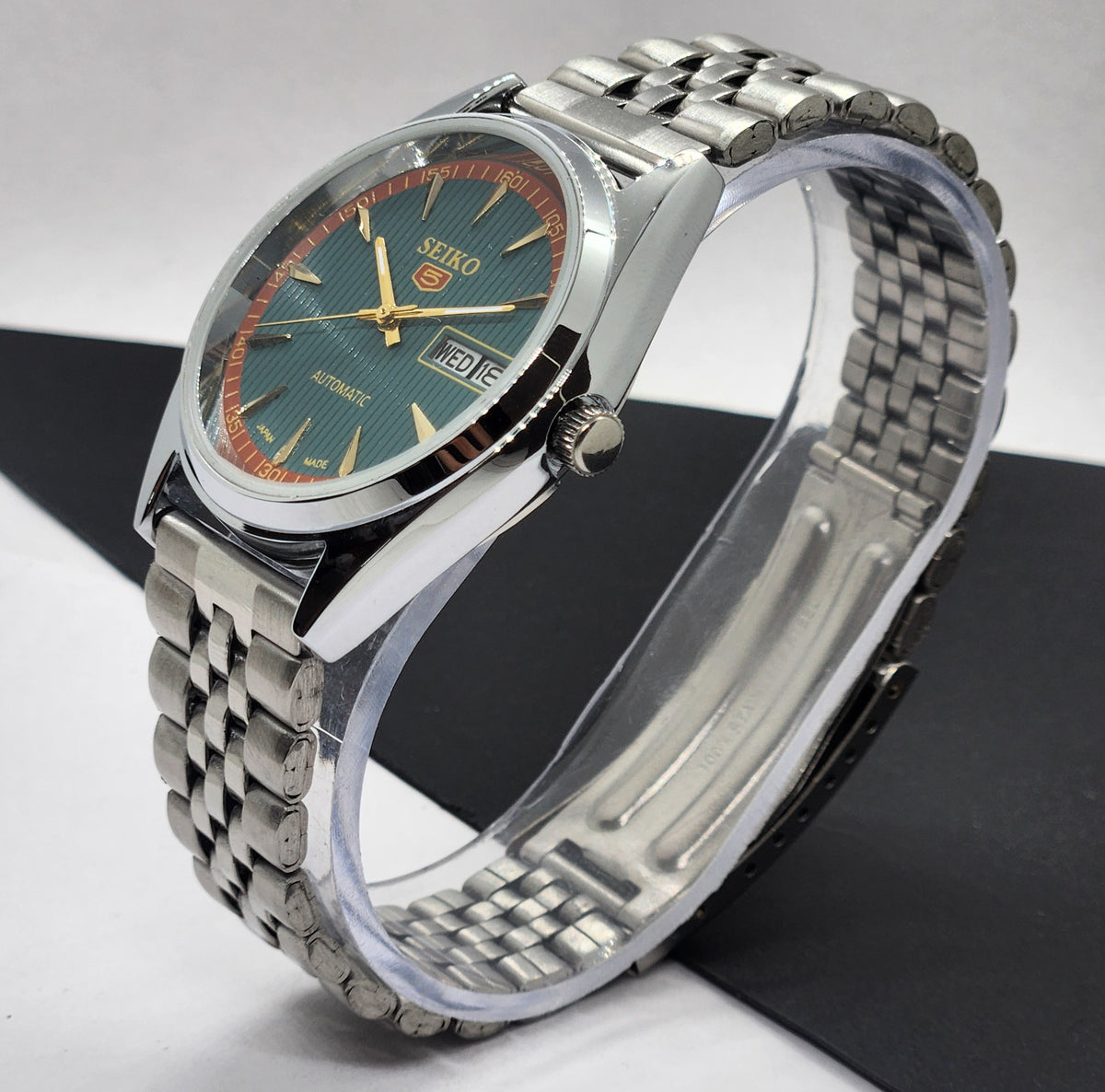 Vintage Mod Seiko 5 Automatic 6309A 17 Jewels Japan Men's Day-Date Green Face Wrist Watch F96