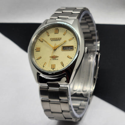 Vintage 1981 Original Citizen Automatic Cal. 8200 Golden Face 21 Jewels Day-Date Japanese Men's Wrist Watch EG58
