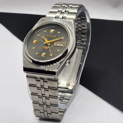 Vintage 1976 Original Citizen Automatic Cal. 8200 Gray Face 21 Jewels Day-Date Japanese Men's Wrist Watch EG62