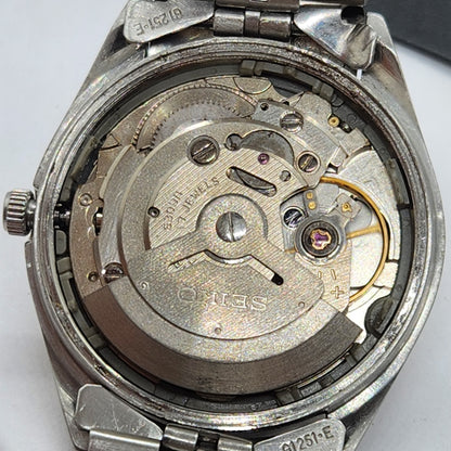 Vintage 1977 Original Seiko 5 Automatic 6309-6240 Golden Face 17 Jewels Day-Date Japanese Men's Wrist Watch EG72