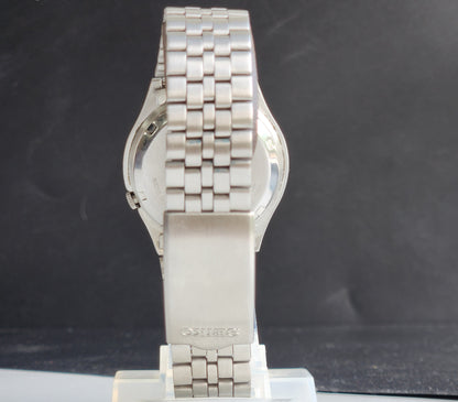 Vintage 1984 Original Seiko 5 Automatic 7009-3171 Black Face 17 Jewels Day-Date Japanese Men's Wrist Watch EG78