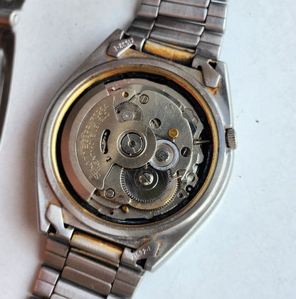 Vintage 1997 Original Seiko 5 Automatic 7S26-8760 Grey Face 21 Jewels Day-Date Japanese Men's Wrist Watch EG82