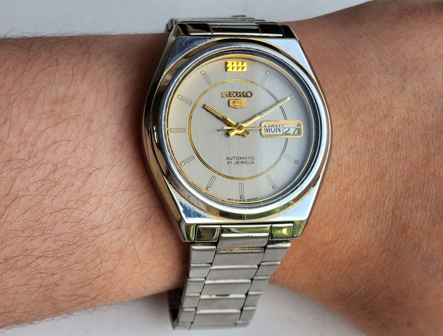 Vintage 1997 Original Seiko 5 Automatic 7S26-8760 Grey Face 21 Jewels Day-Date Japanese Men's Wrist Watch EG82
