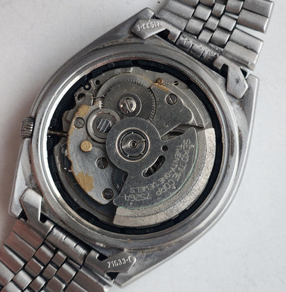 Vintage 1997 Original Seiko 5 Automatic 7S26-8760 White Face 21 Jewels Day-Date Japanese Men's Wrist Watch EG87
