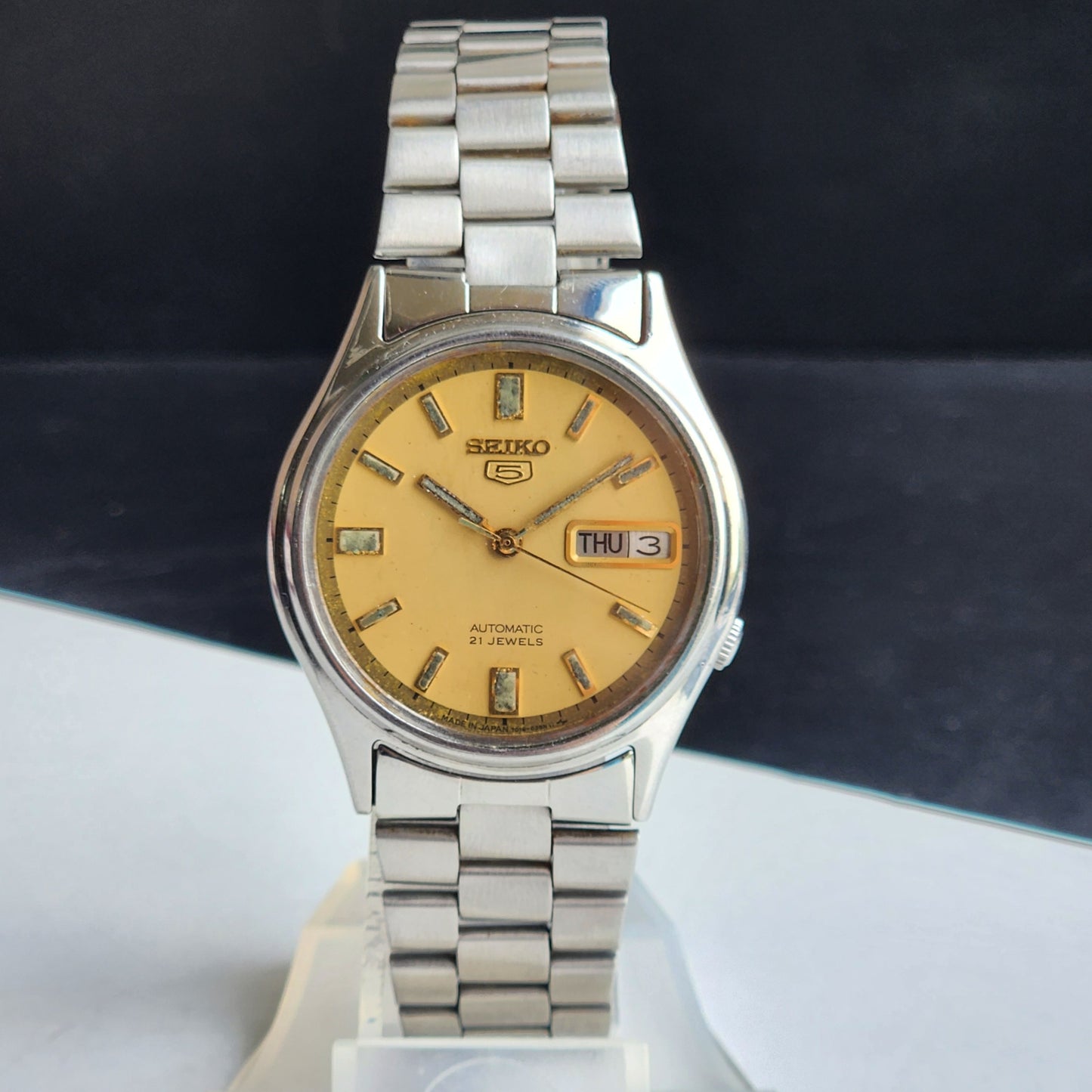 Vintage 1971 Original Seiko 5 Automatic 7019-8180 Golden Face 21 Jewels Day-Date Japanese Men's Wrist Watch EG89