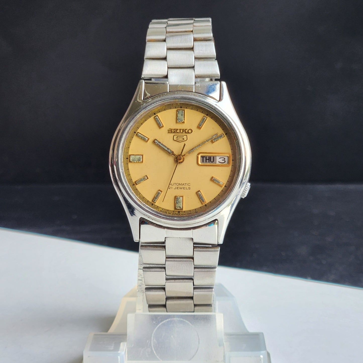 Vintage 1971 Original Seiko 5 Automatic 7019-8180 Golden Face 21 Jewels Day-Date Japanese Men's Wrist Watch EG89