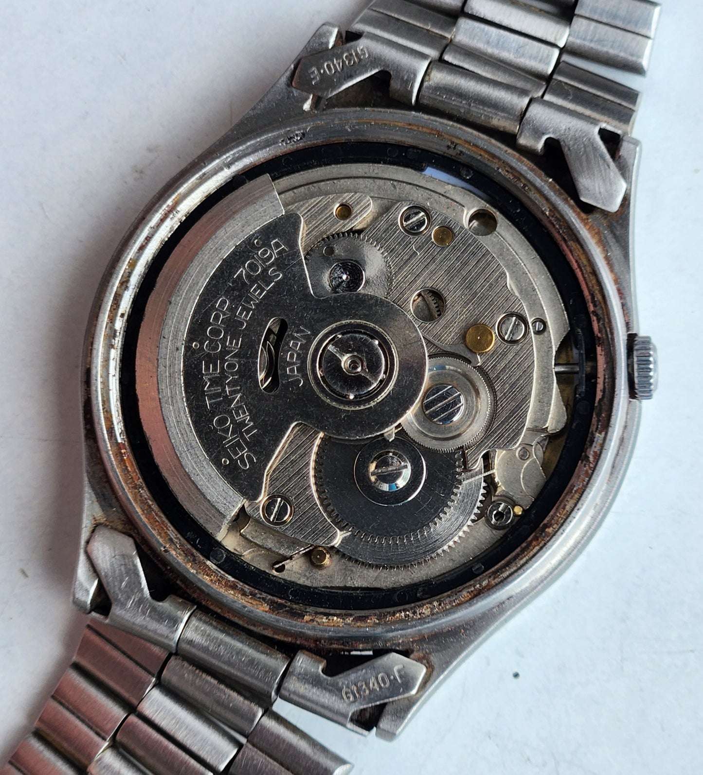 Vintage 1971 Original Seiko 5 Automatic 7019-8180 Golden Face 21 Jewels Day-Date Japanese Men's Wrist Watch EG89