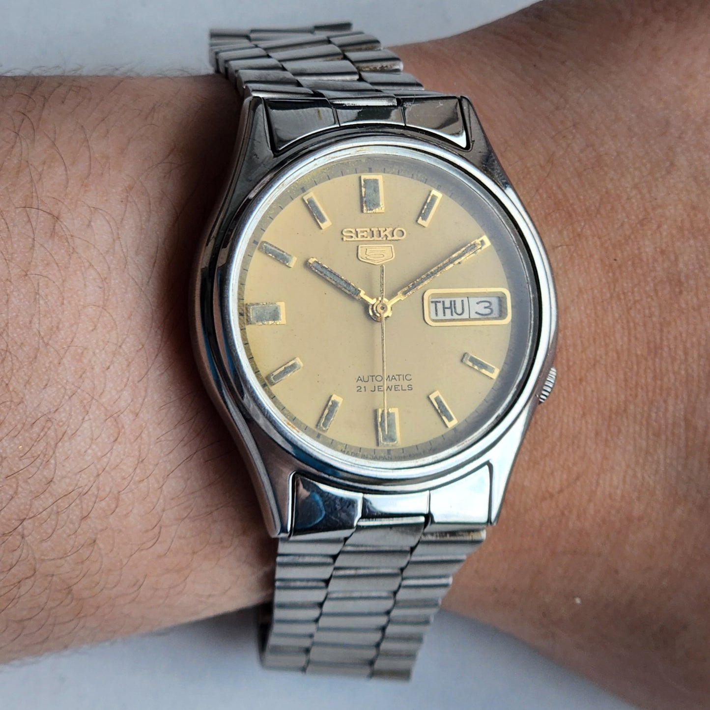 Vintage 1971 Original Seiko 5 Automatic 7019-8180 Golden Face 21 Jewels Day-Date Japanese Men's Wrist Watch EG89
