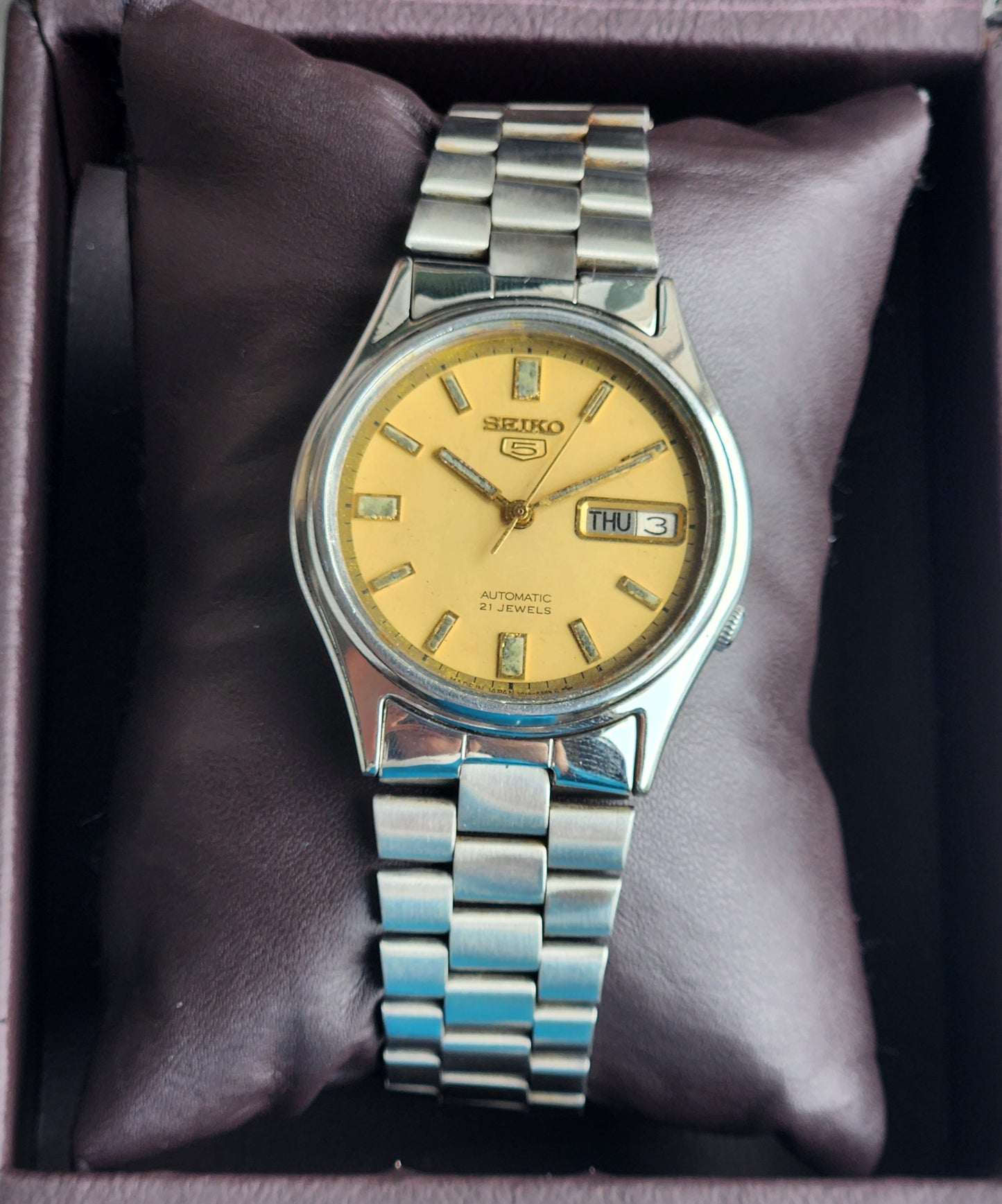 Vintage 1971 Original Seiko 5 Automatic 7019-8180 Golden Face 21 Jewels Day-Date Japanese Men's Wrist Watch EG89