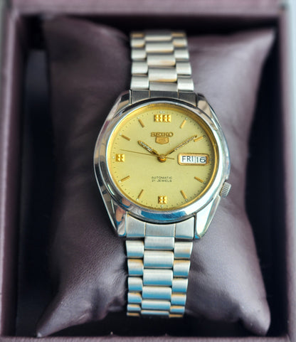 Vintage 2000 Original Seiko 5 Automatic 7S26-0070 Green Face 21 Jewels Day-Date Japanese Men's Wrist Watch EG90
