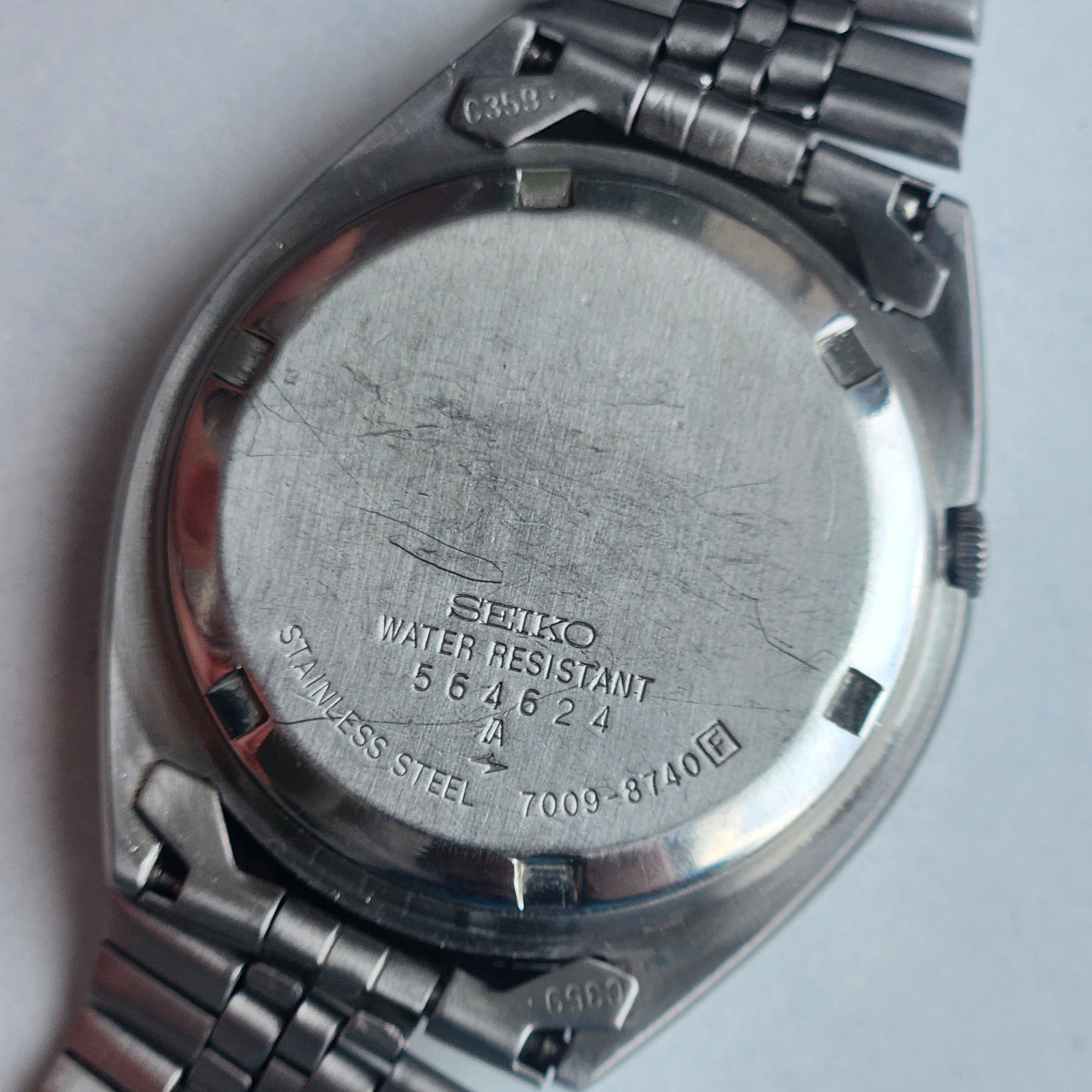 Vintage 1985 Original Seiko 5 Automatic 7009-8740 Golden Face 17 Jewels Day-Date Japanese Men's Wrist Watch EG93