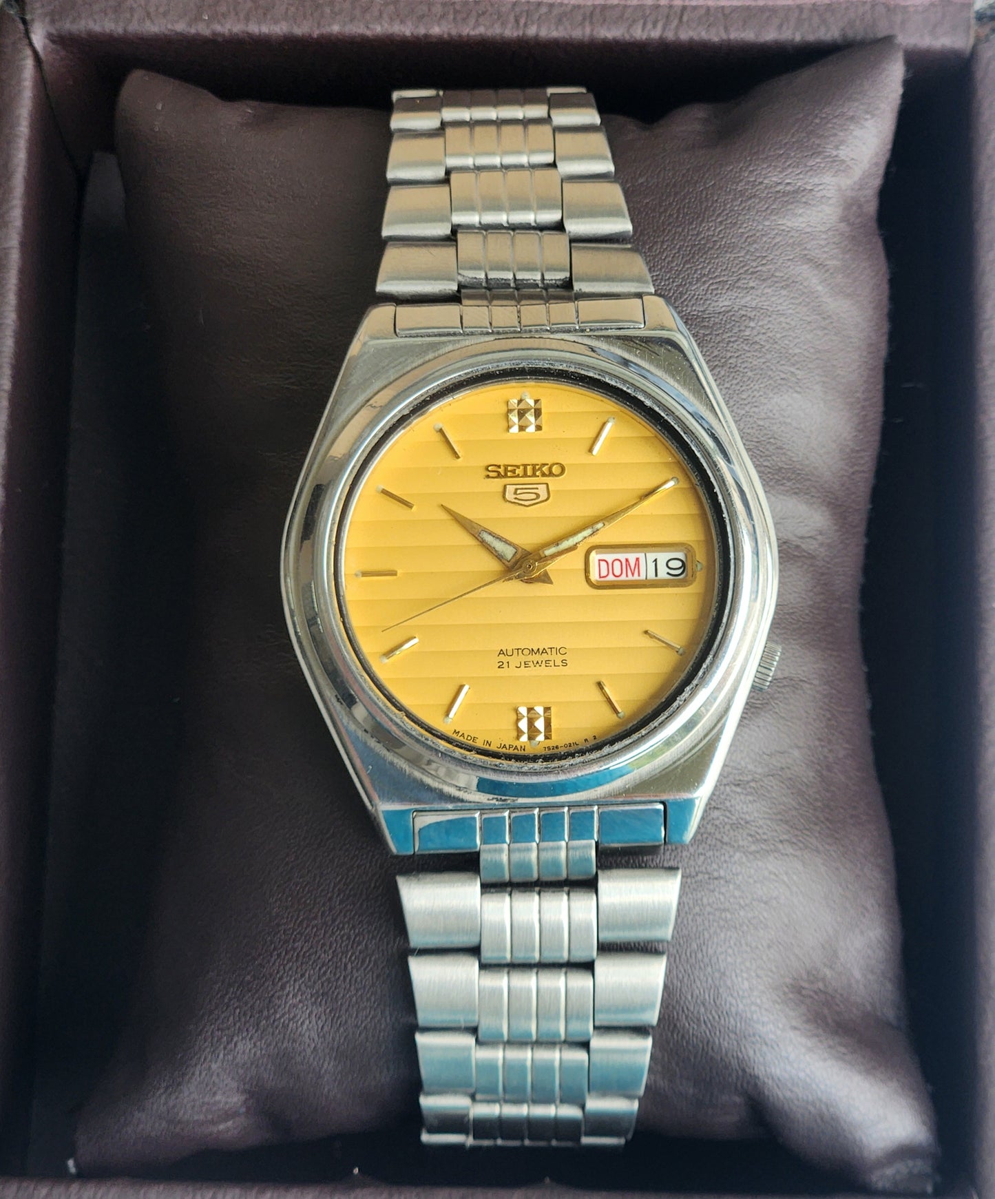 Vintage 1997 Original Seiko 5 Automatic 7S26-8761 Golden Face 21 Jewels Day-Date Japanese Men's Wrist Watch EG99