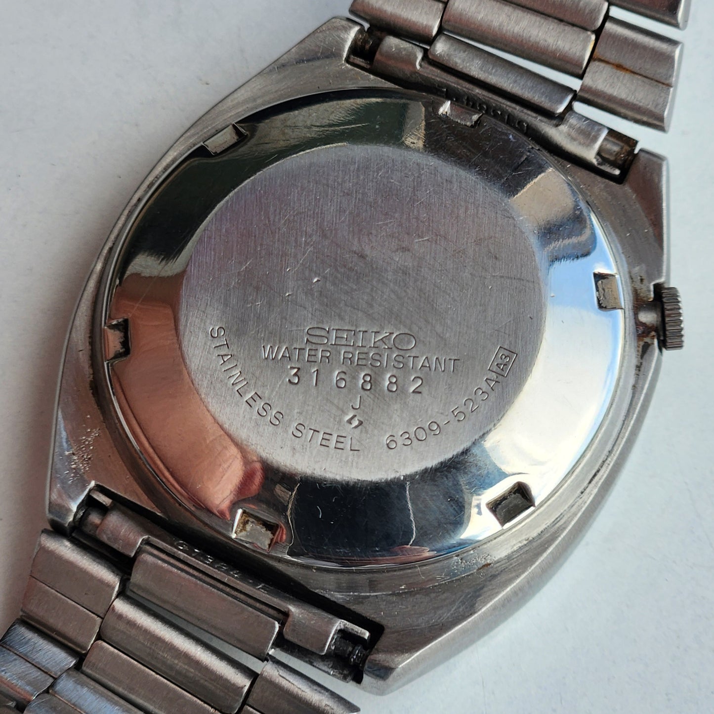 Vintage 1983 Original Seiko 5 Automatic 6309-532A Black Face 17 Jewels Day-Date Japanese Men's Wrist Watch EG103