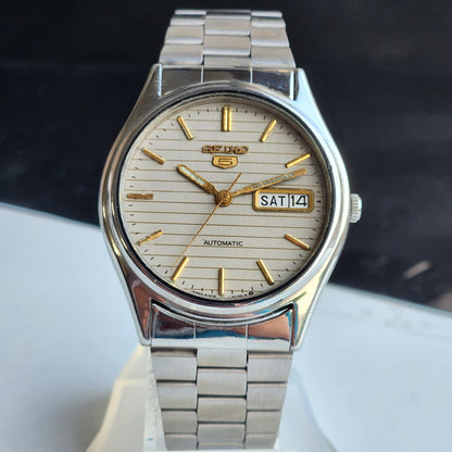 Vintage 1976 Original Seiko 5 Automatic 6309-8920 Grey Face 17 Jewels Day-Date Japanese Men's Wrist Watch EG107