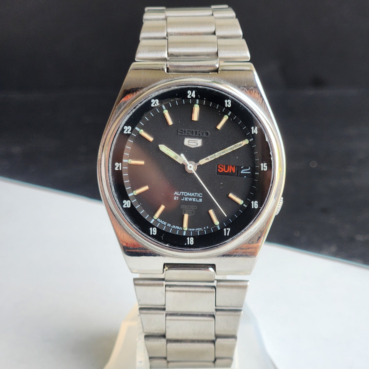 Vintage Original Seiko 5 Automatic 7S26-0560 Railway Time Black Face 21 Jewels Exhibition Back Day-Date Japanese Men's Wrist Watch EG146