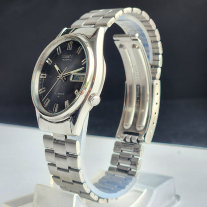 Vintage 1984 Original Seiko 5 Automatic 7009-3200 Blue Face 17 Jewels Day-Date Japanese Men's Wrist Watch EG114