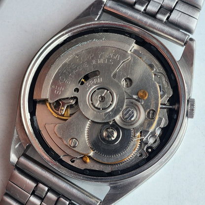 Vintage 1983 Original Seiko 5 Automatic 7S26-6000 White Face 21 Jewels Day-Date Japanese Men's Wrist Watch EG115