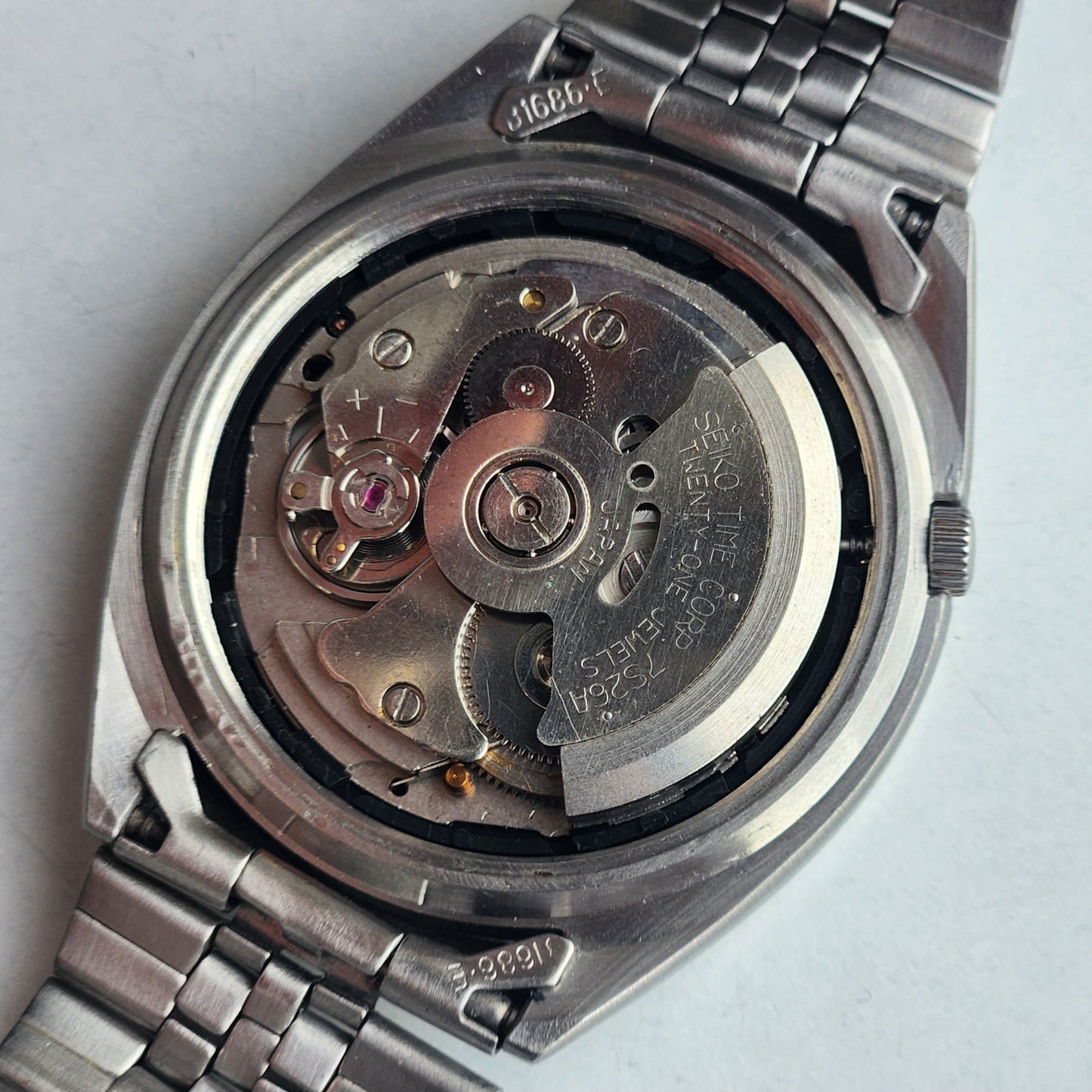 Vintage 1997 Original Seiko 5 Automatic 7S26-3040  Black Face 21 Jewels Day-Date Japanese Men's Wrist Watch EG119