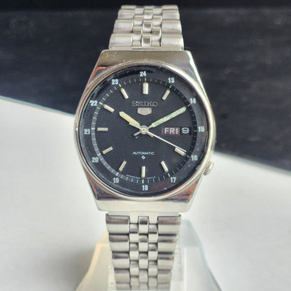 Vintage 1982 Original Seiko 5 Automatic 6309-6020  Black Face 17 Jewels Day-Date Japanese Men's Wrist Watch EG128